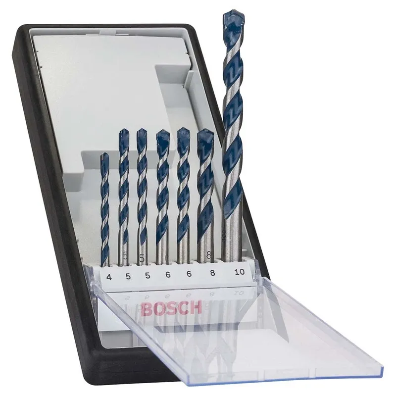 Estojo aberto com sete brocas Bosch CYL-5 para concreto e pedra, nas medidas 4, 5, 5, 6, 6, 8 e 10 mm.